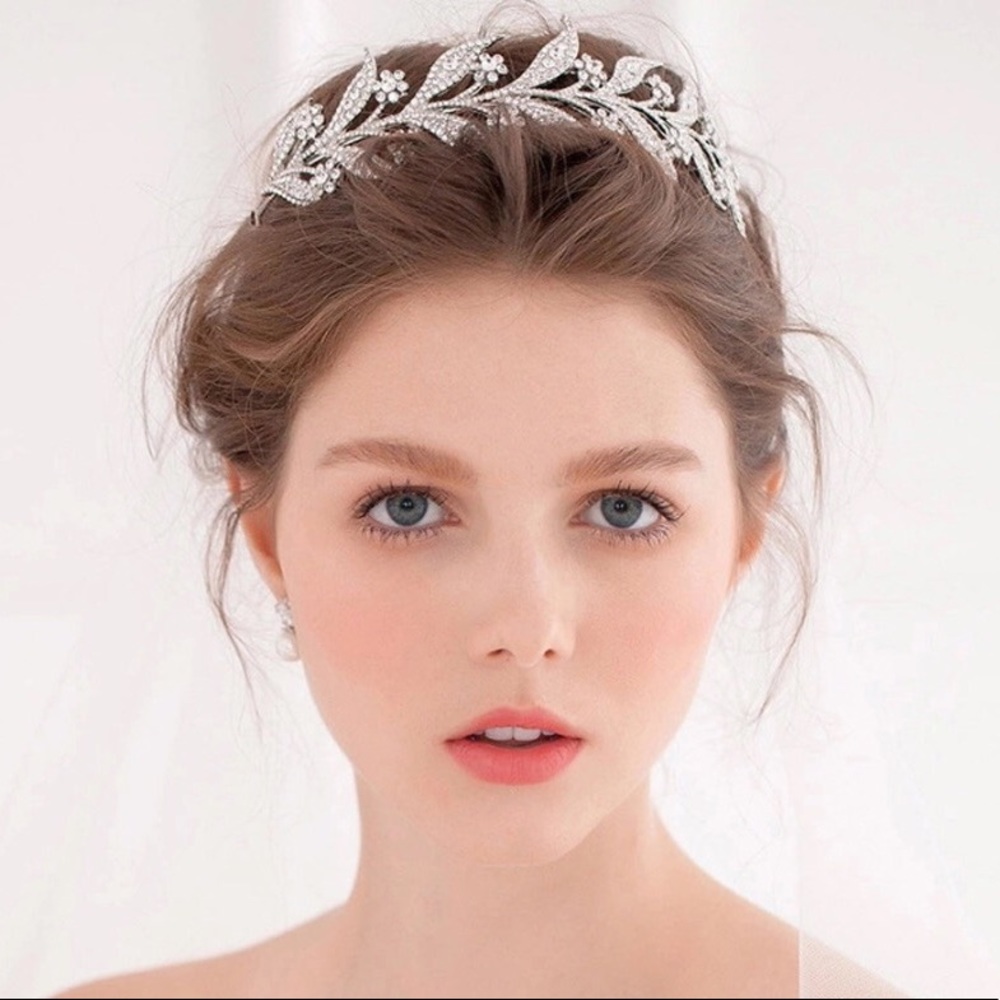 Crown/tiara